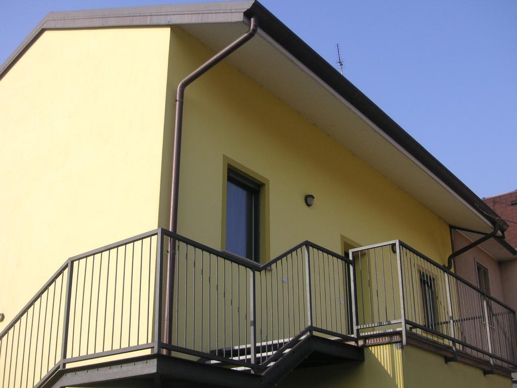 Appartamenti Rho Milan Exterior photo
